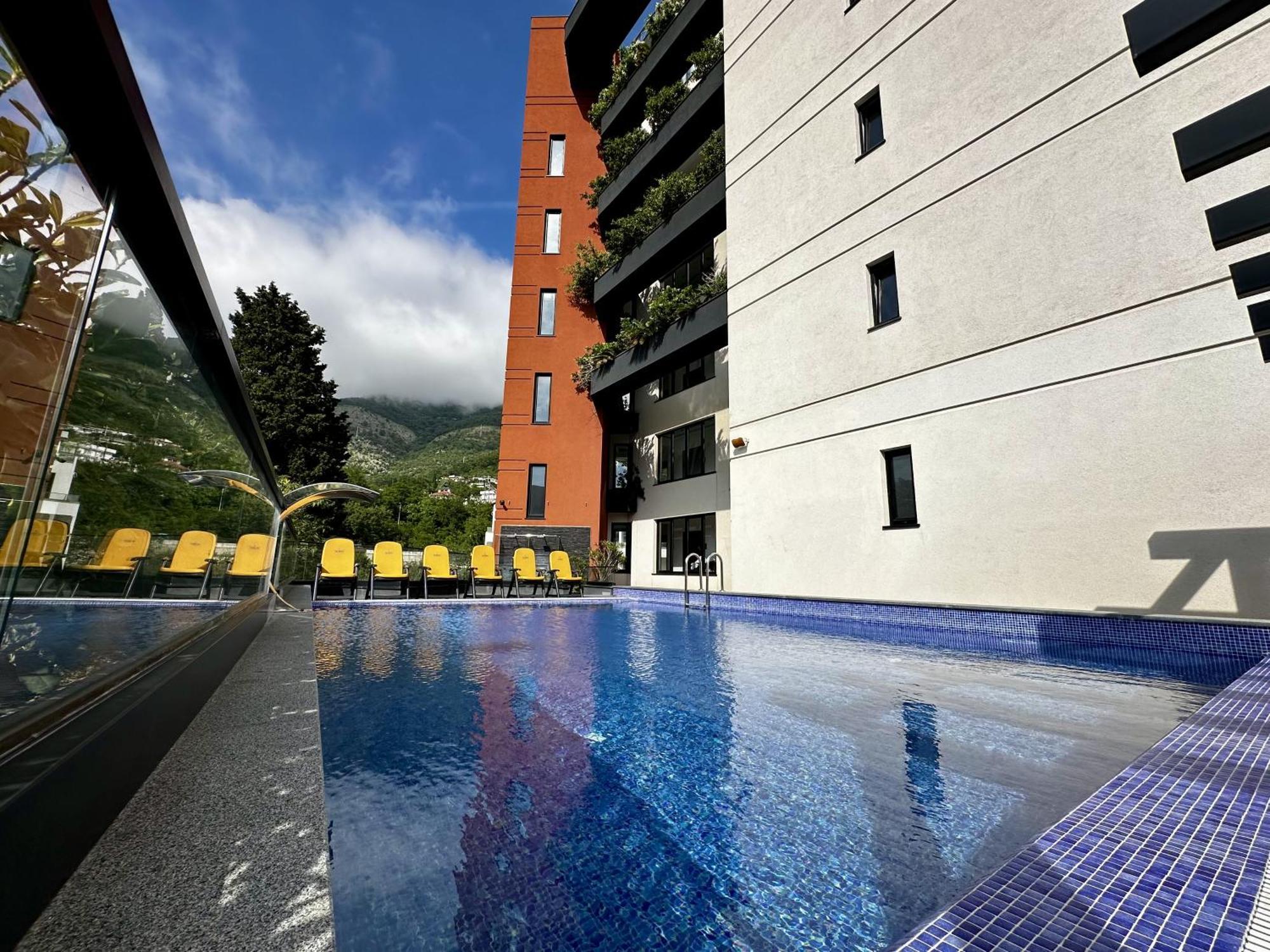 Hotel Del Medio Sutomore Kültér fotó